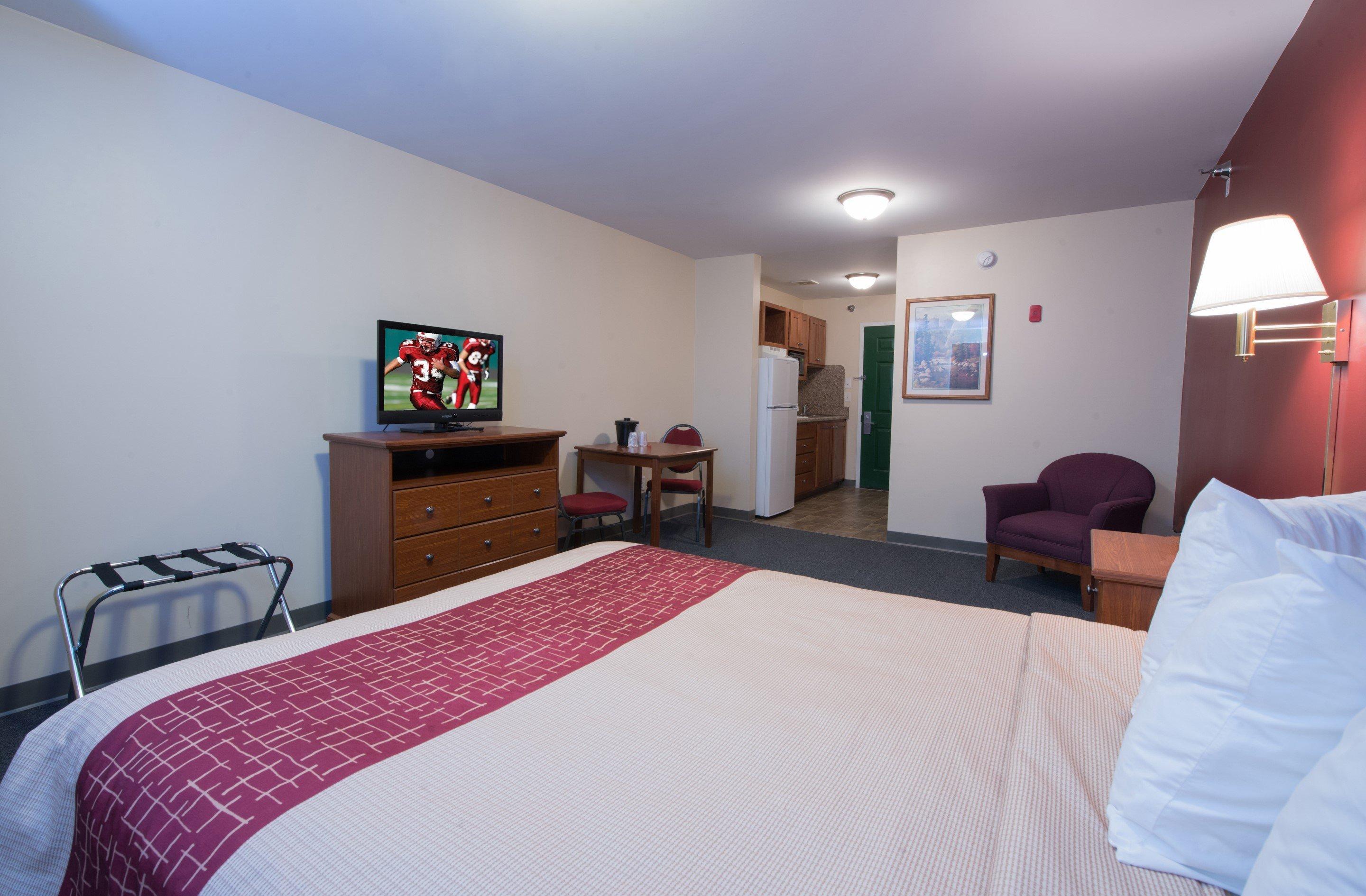 Red Roof Inn & Suites Дикинсон Экстерьер фото