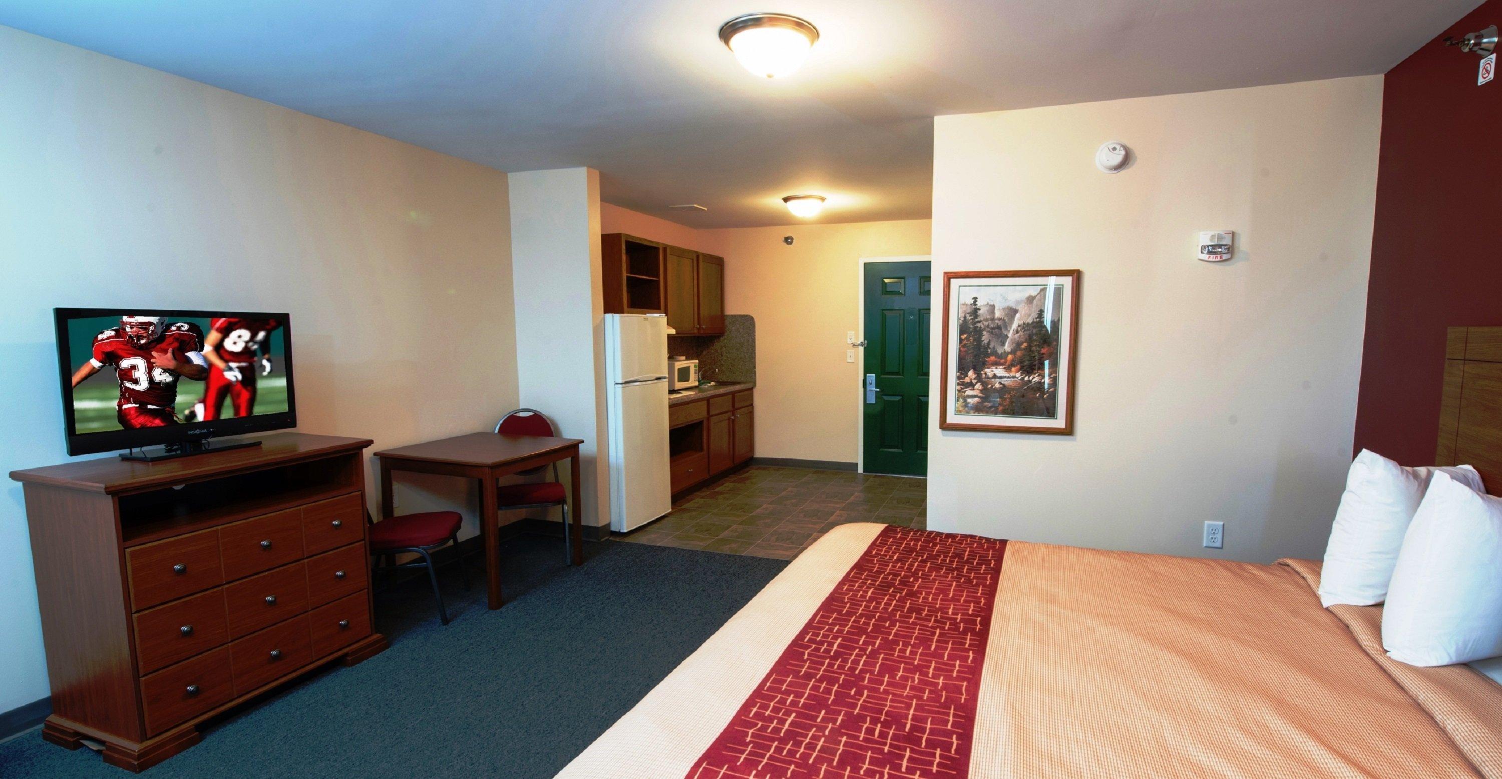 Red Roof Inn & Suites Дикинсон Экстерьер фото