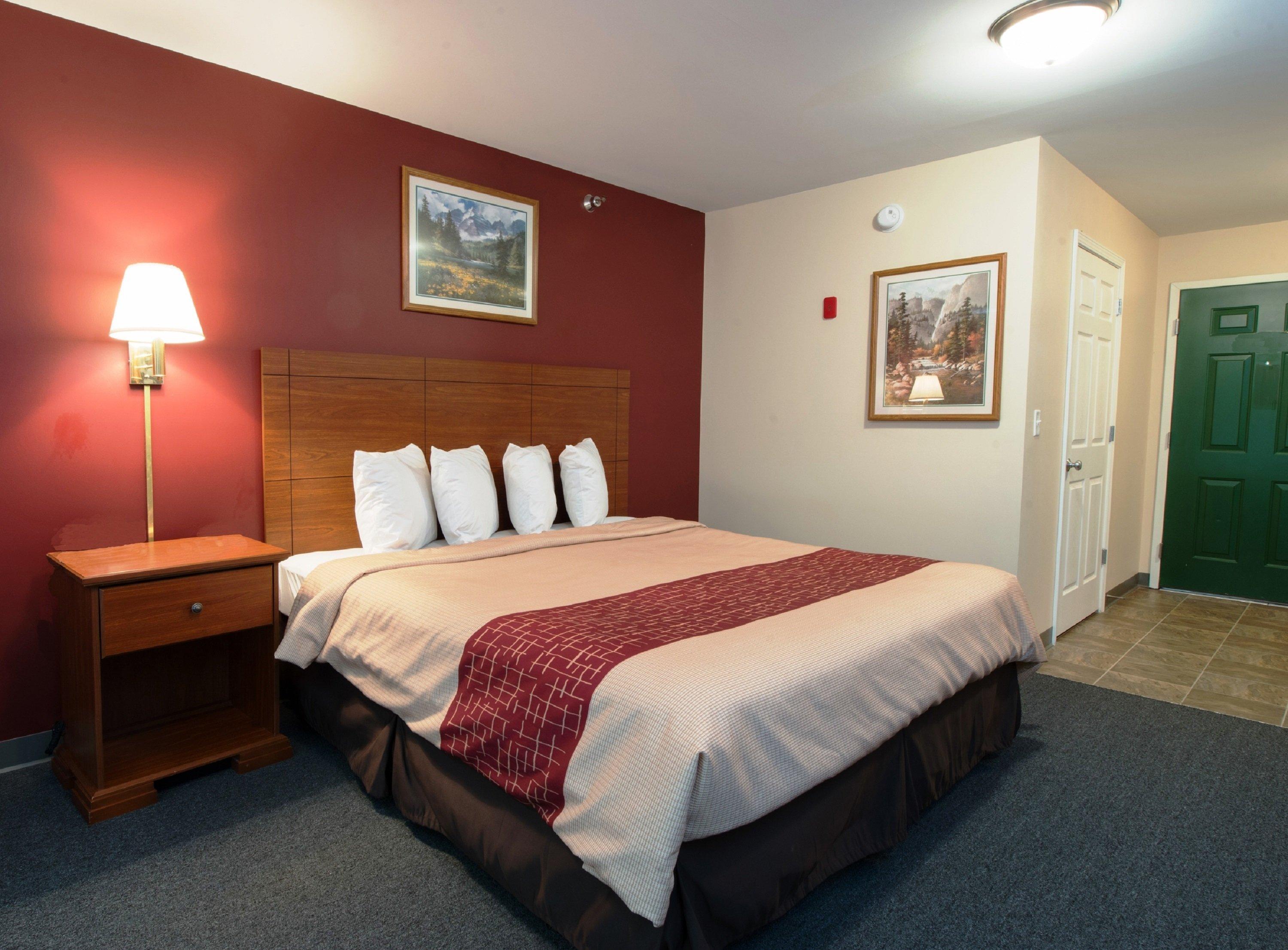 Red Roof Inn & Suites Дикинсон Экстерьер фото