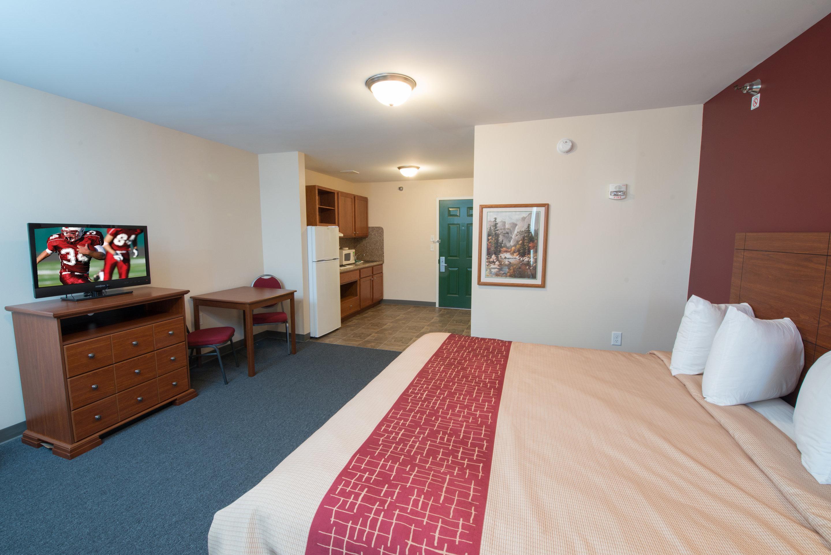 Red Roof Inn & Suites Дикинсон Экстерьер фото